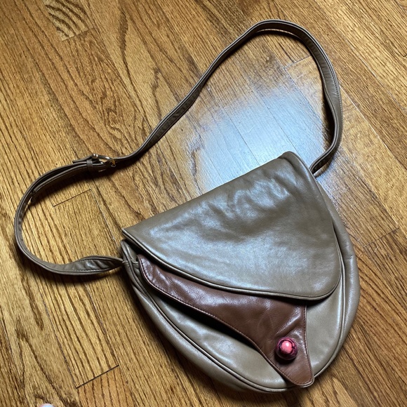 Handbags - Unique Crossbody